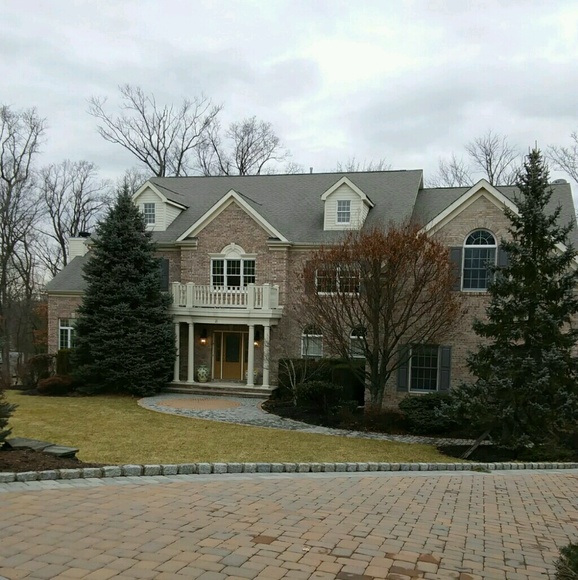 Meet your Posher, Thiago - Picture 1 of 1